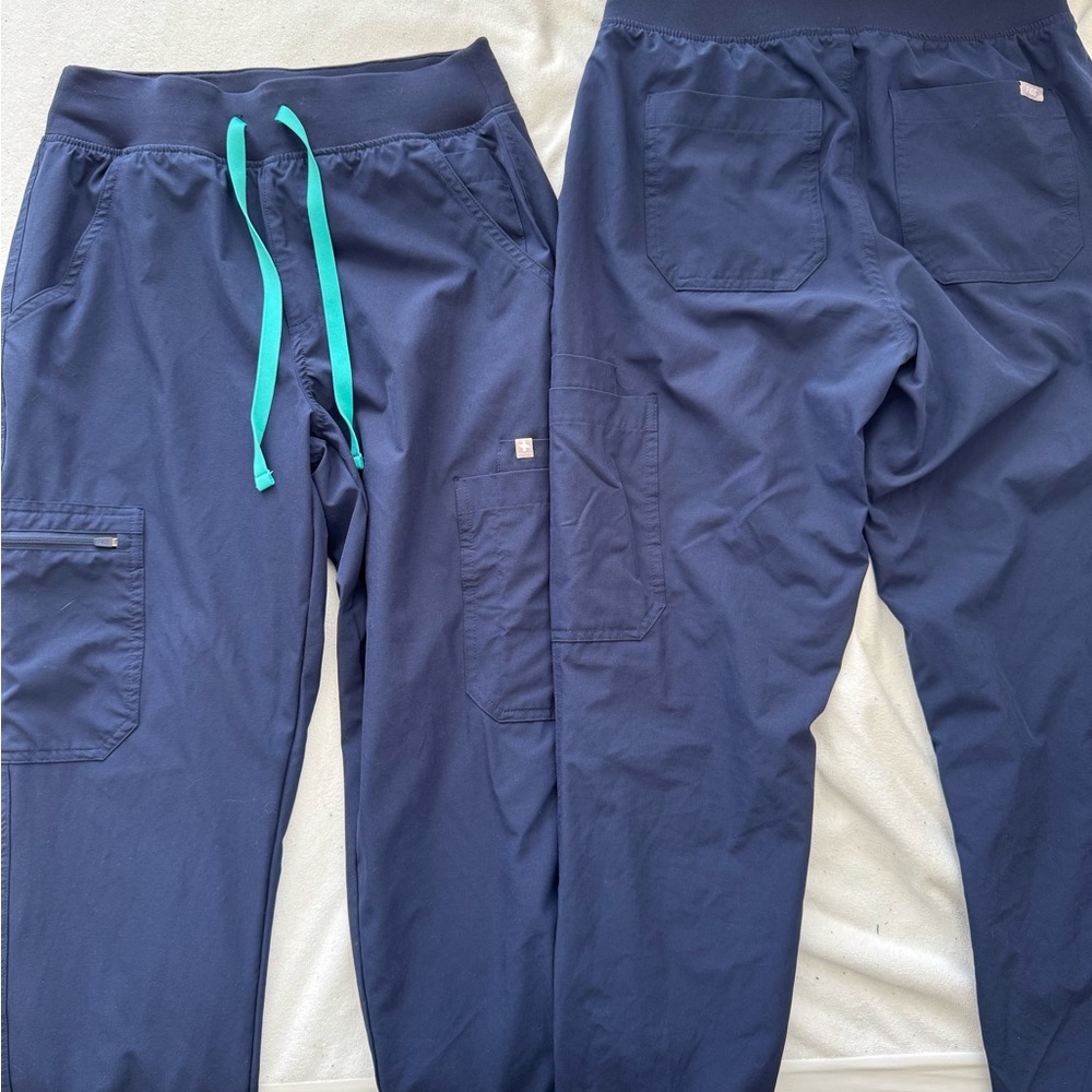 Navy Figs Yola High Waisted Scrub Pants